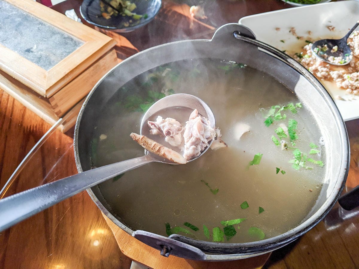 清境雲香園餐坊 邊吃邊賞雲海 雲香園自製辣椒也太美味 - 第12張圖 清境雲香園餐坊 邊吃邊賞雲海 雲香園自製辣椒也太美味