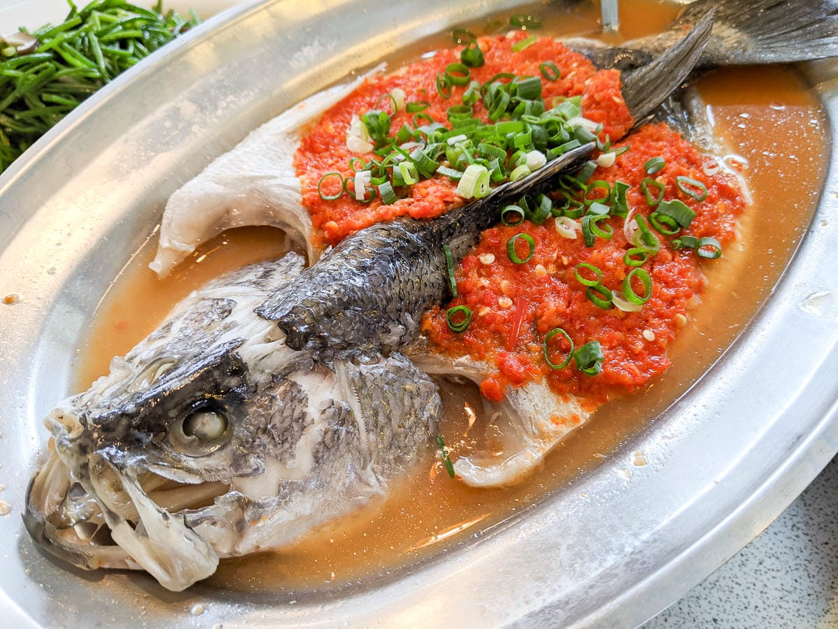 清境七彩屋雲南擺夷料理 多人合菜高CP好停車有人情味的餐廳