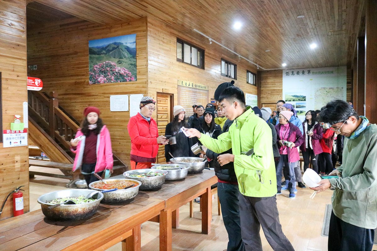 奇萊南華三天兩夜 奇萊南峰能高北峰根本能高安東軍水鹿預備團