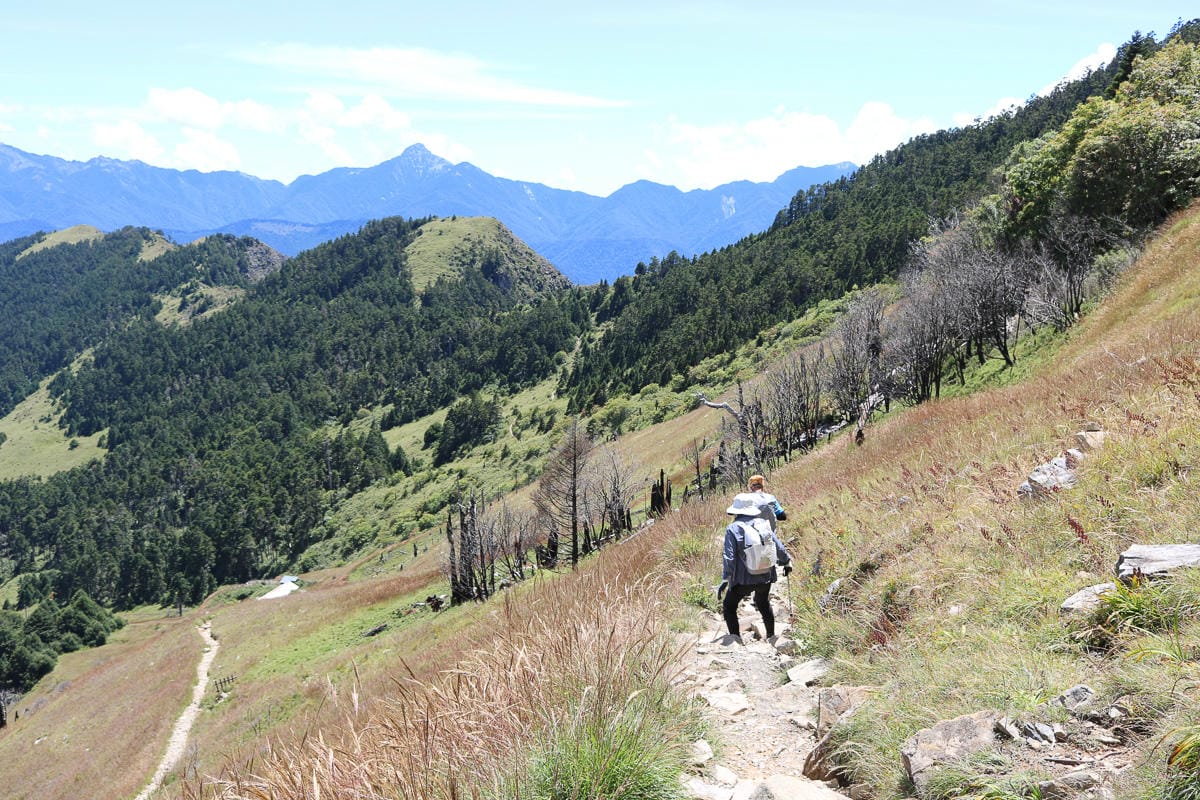 三六九山莊入住感想 雪山新手雪霸宿營地抽籤搶床位