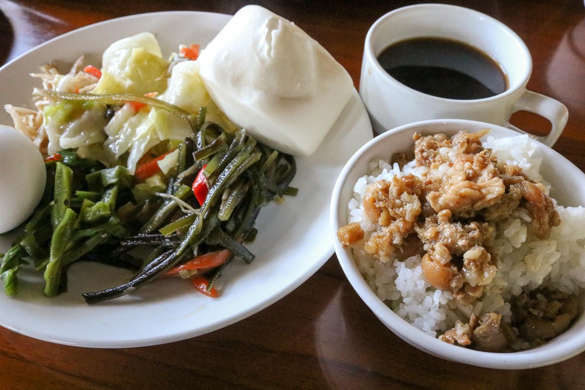 太平山翠峰湖兩日夜宿翠峰山屋怎麼走都趣味!翠峰湖環山步道根本不是環湖啊 - 第28張圖 太平山翠峰湖兩日夜宿翠峰山屋怎麼走都趣味!翠峰湖環山步道根本不是環湖啊