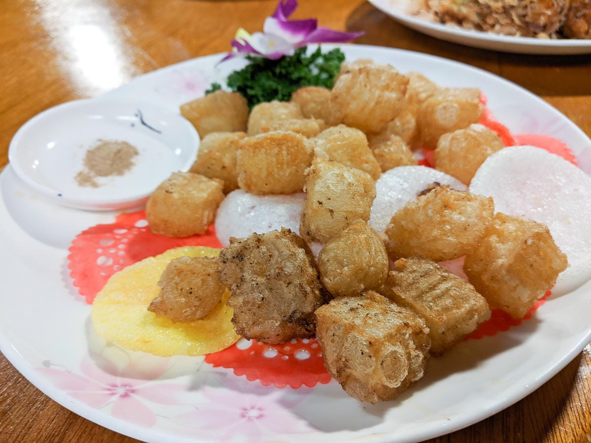 羅東年年小館 在地司機推薦宜蘭風味餐下山來吃慶功宴超棒