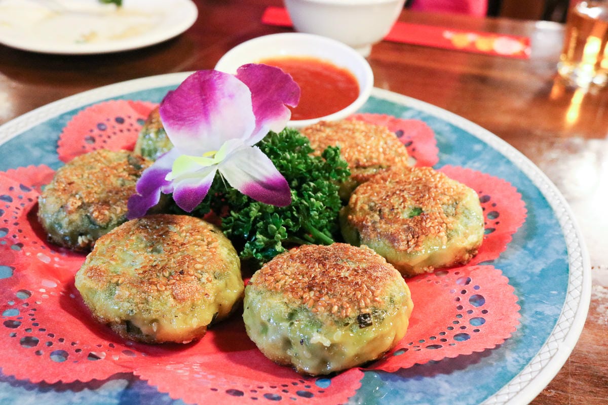 羅東年年小館 在地司機推薦宜蘭風味餐下山來吃慶功宴超棒