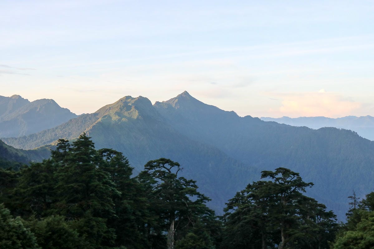 奇萊南華三天兩夜 奇萊南峰能高北峰 能高瀑布根本能量景點