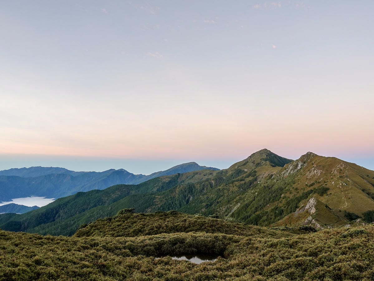 戒茂斯上嘉明湖O形順登三叉向陽 腳底冒煙了卻無比值得 四 - 第9張圖 戒茂斯上嘉明湖O形順登三叉向陽 腳底冒煙了卻無比值得 四