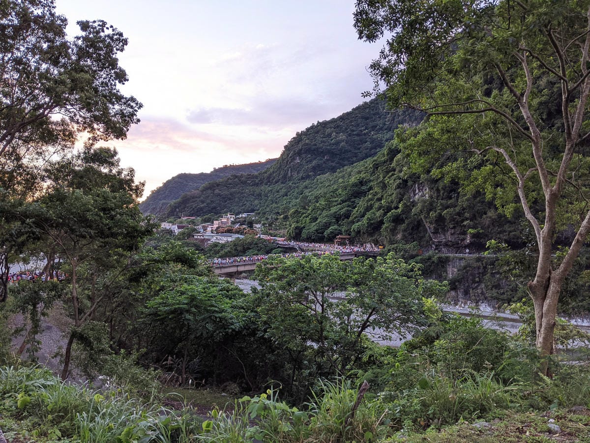 花蓮太魯閣馬拉松 我的初次半馬把自己打殘人生何苦這樣