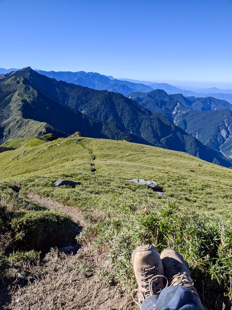 奇萊南華兩天一夜抽籤天池 百岳新手單日狂走30公里的真面目