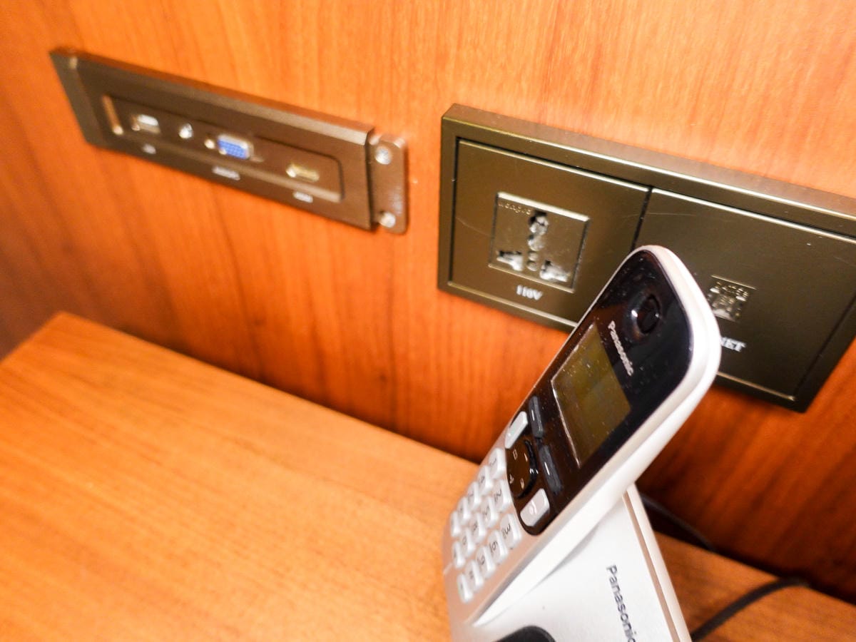 台北南港高鐵六福萬怡酒店住一晚 自助早餐敘日全日餐廳不錯吃 - 第8張圖 台北南港高鐵六福萬怡酒店住一晚 自助早餐敘日全日餐廳不錯吃