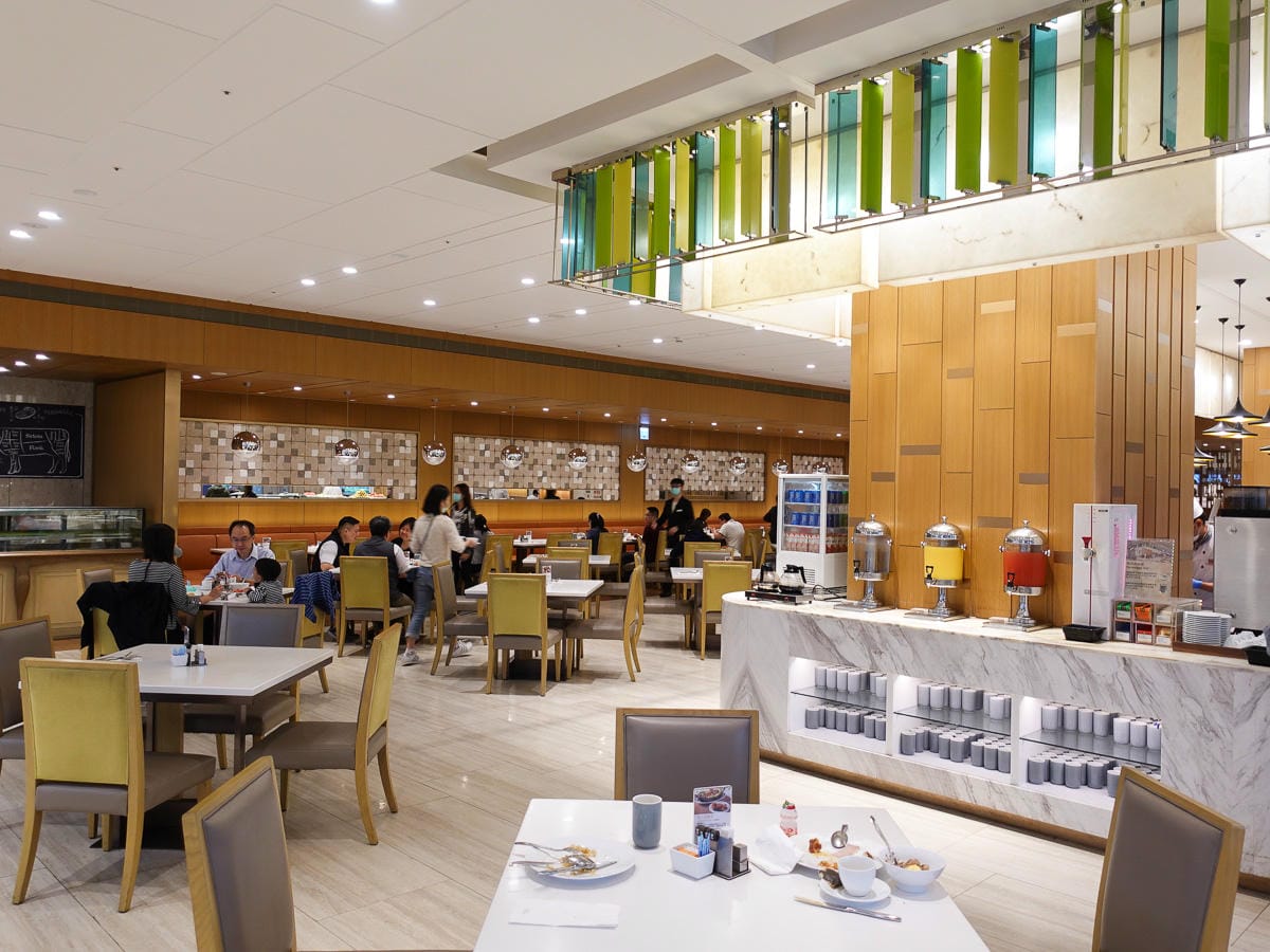 台北南港高鐵六福萬怡酒店住一晚 自助早餐敘日全日餐廳不錯吃 - 第24張圖 台北南港高鐵六福萬怡酒店住一晚 自助早餐敘日全日餐廳不錯吃