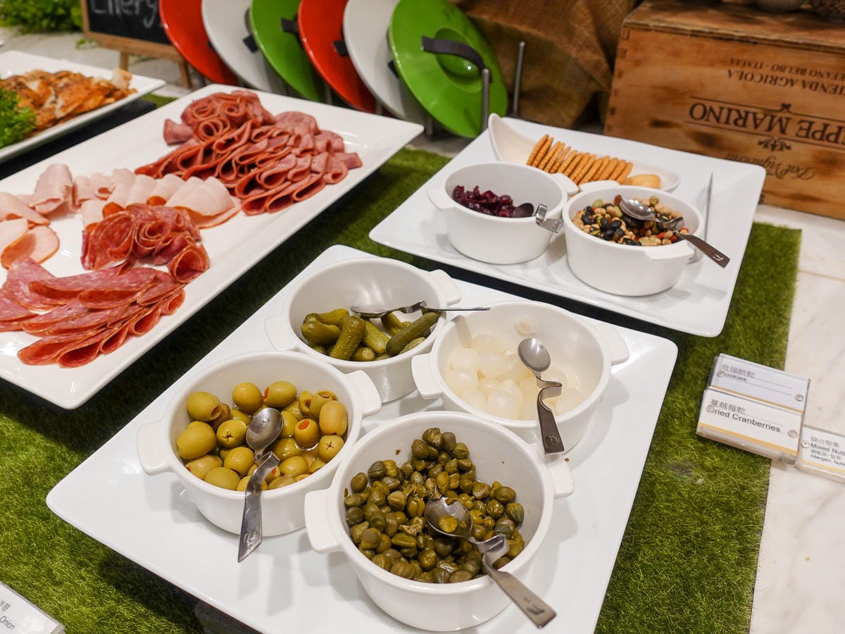 台北南港高鐵六福萬怡酒店住一晚 自助早餐敘日全日餐廳不錯吃 - 第30張圖 台北南港高鐵六福萬怡酒店住一晚 自助早餐敘日全日餐廳不錯吃