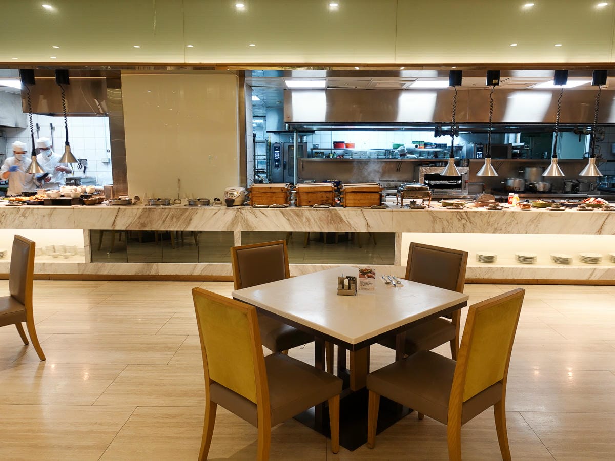 台北南港高鐵六福萬怡酒店住一晚 自助早餐敘日全日餐廳不錯吃 - 第37張圖 台北南港高鐵六福萬怡酒店住一晚 自助早餐敘日全日餐廳不錯吃