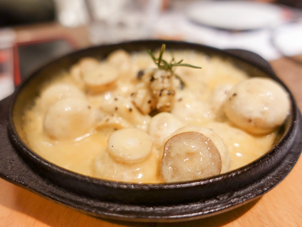 台北推薦窯烤披薩 BANCO八德店 PIZZA自製生麵披薩果然好吃