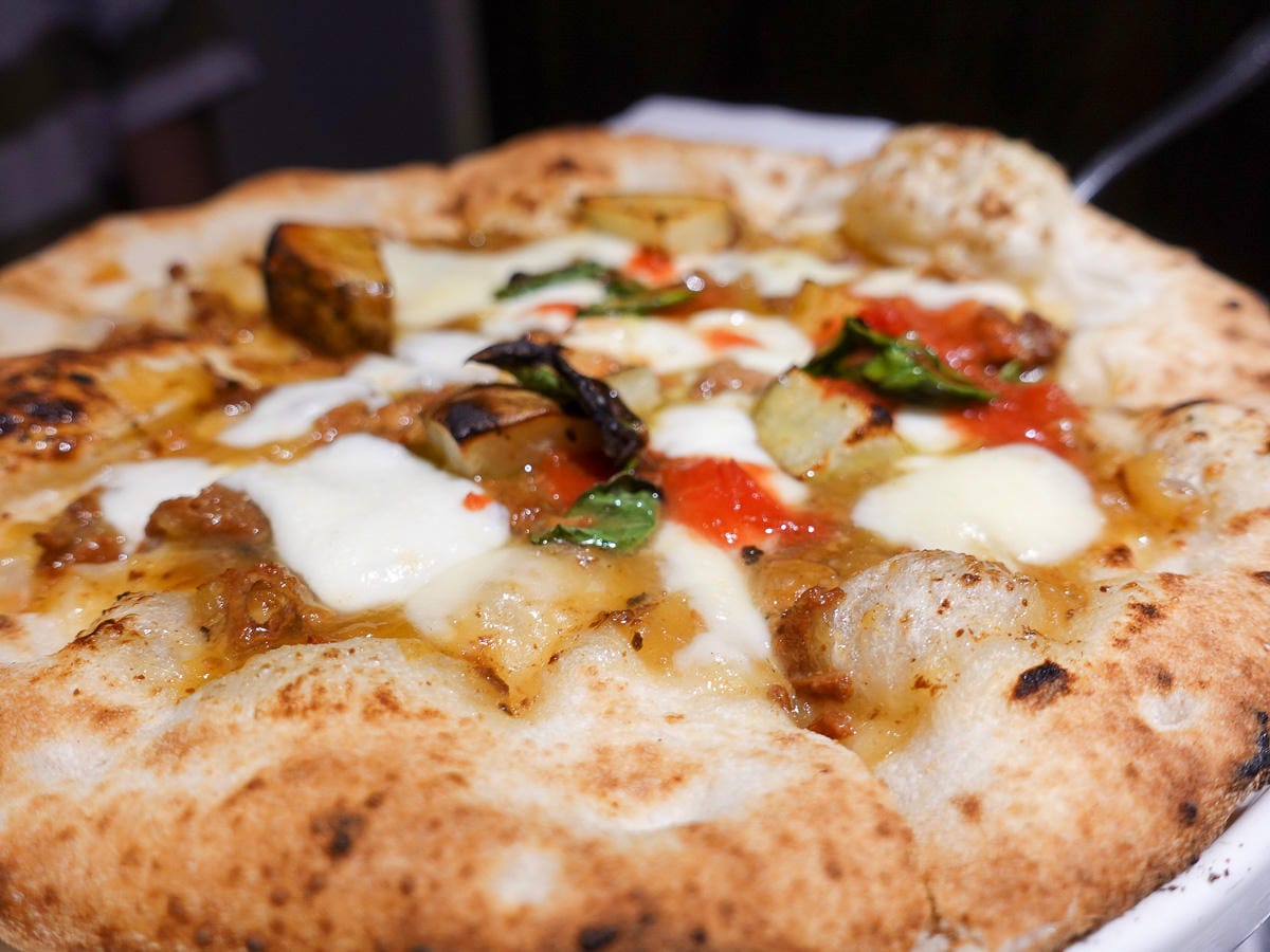 台北推薦窯烤披薩 BANCO八德店 PIZZA自製生麵披薩果然好吃