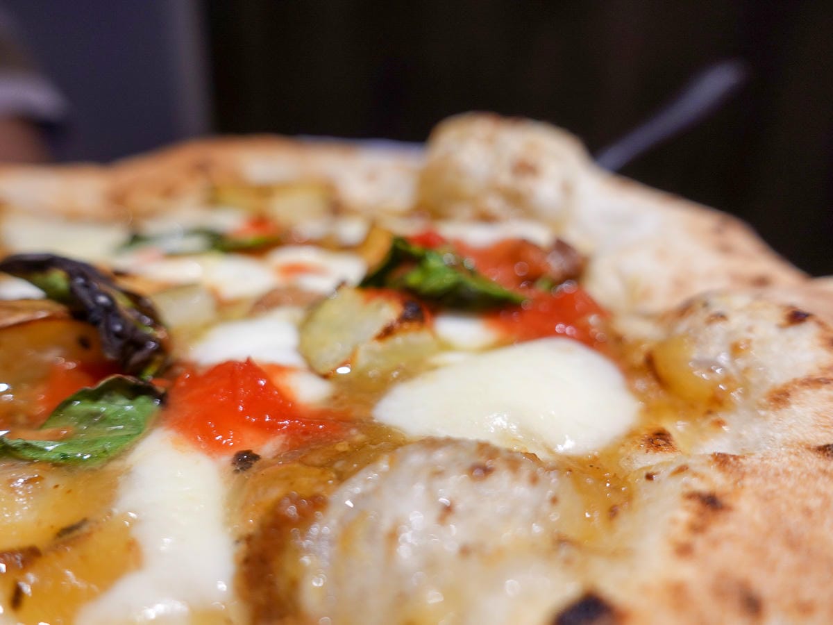 台北推薦窯烤披薩 BANCO八德店 PIZZA自製生麵披薩果然好吃