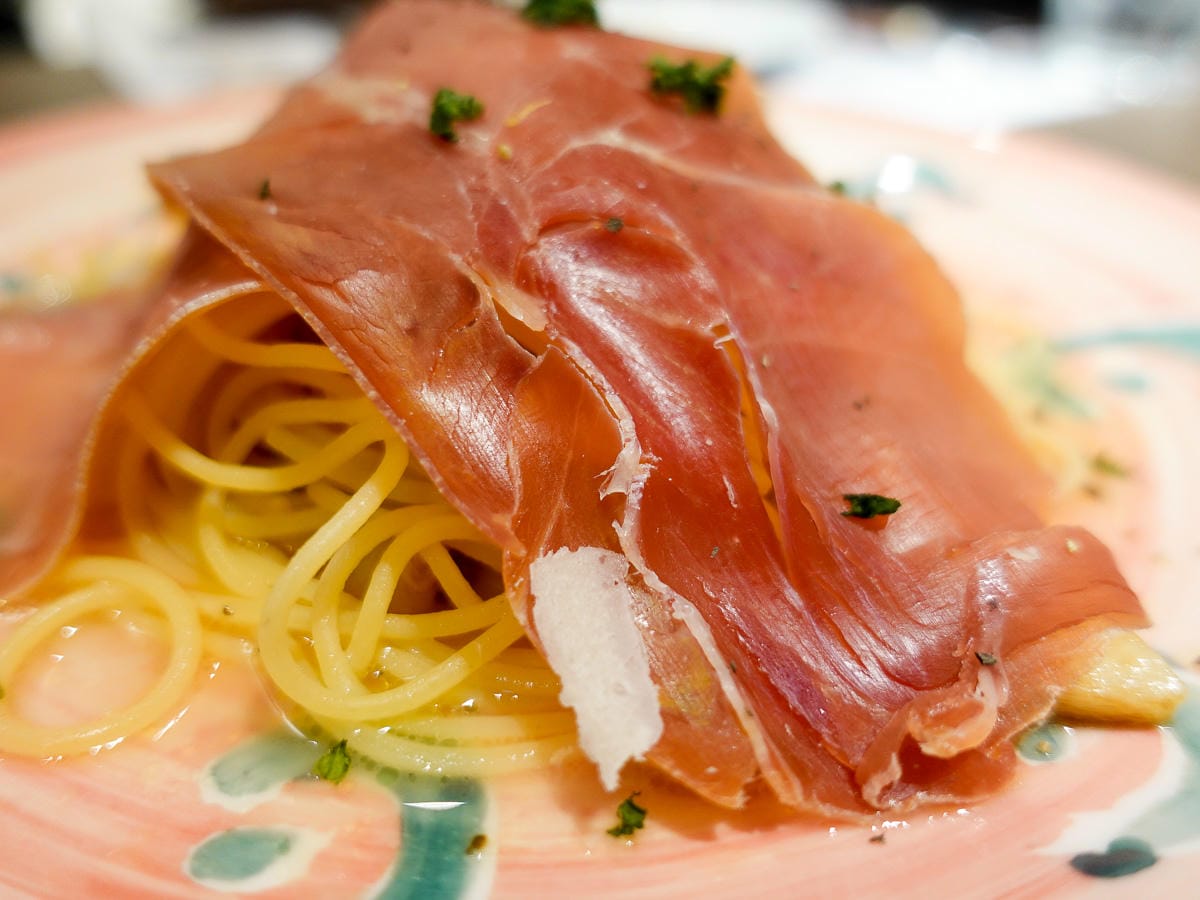 台北推薦窯烤披薩 BANCO八德店 PIZZA自製生麵披薩果然好吃