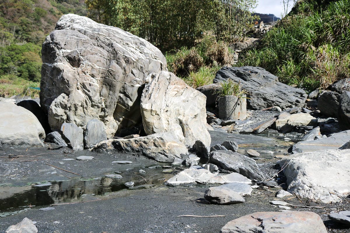 雲海溫泉 野營溫泉兩天爬到飽 南投秘境溯溪攀岩露營泡湯一次滿足