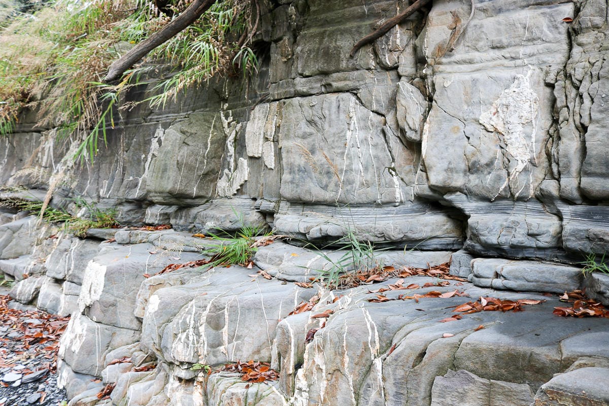 雲海溫泉 野營溫泉兩天爬到飽 南投秘境溯溪攀岩露營泡湯一次滿足