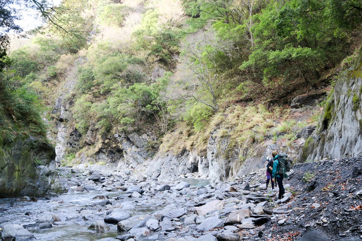 雲海溫泉 野營溫泉兩天爬到飽 南投秘境溯溪攀岩露營泡湯一次滿足