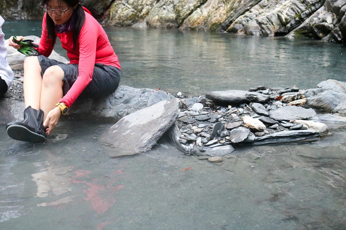 雲海溫泉 野營溫泉兩天爬到飽 南投秘境溯溪攀岩露營泡湯一次滿足