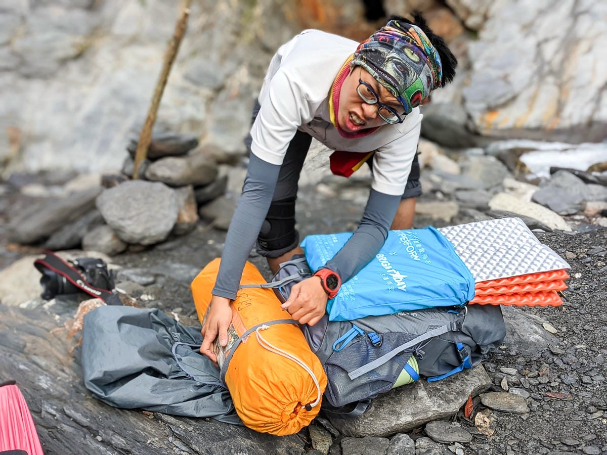 雲海溫泉 野營溫泉兩天爬到飽 南投秘境溯溪攀岩露營泡湯一次滿足