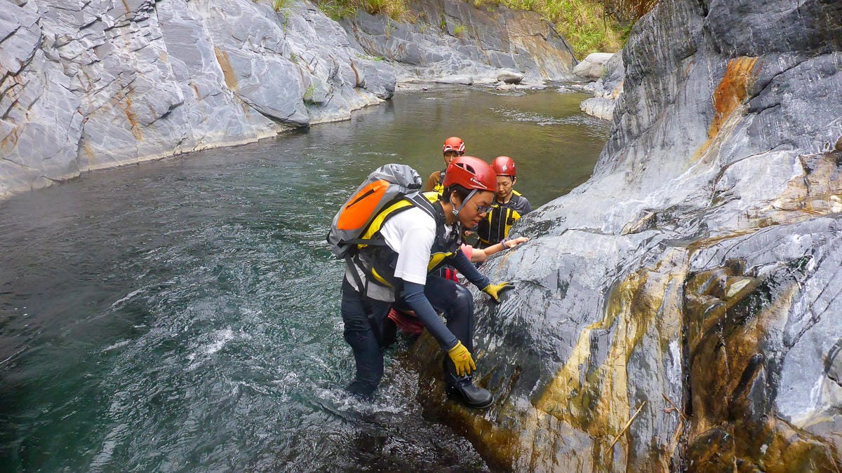 南投野溪溫泉 馬海濮溫泉大片絕美彩壁配上溫度迷人的溫泉泉池 - 第11張圖 南投野溪溫泉 馬海濮溫泉大片絕美彩壁配上溫度迷人的溫泉泉池