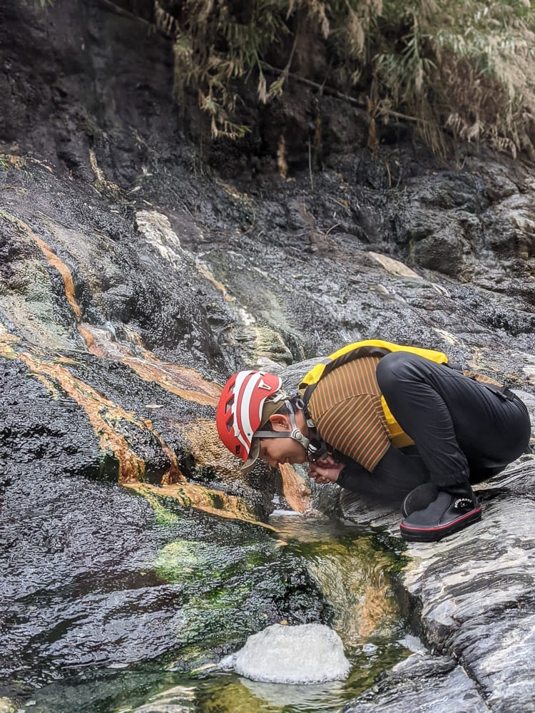 南投野溪溫泉 馬海濮溫泉大片絕美彩壁配上溫度迷人的溫泉泉池 - 第14張圖 南投野溪溫泉 馬海濮溫泉大片絕美彩壁配上溫度迷人的溫泉泉池