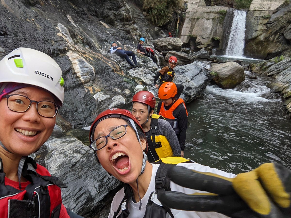 南投野溪溫泉 馬海濮溫泉大片絕美彩壁配上溫度迷人的溫泉泉池 - 第23張圖 南投野溪溫泉 馬海濮溫泉大片絕美彩壁配上溫度迷人的溫泉泉池