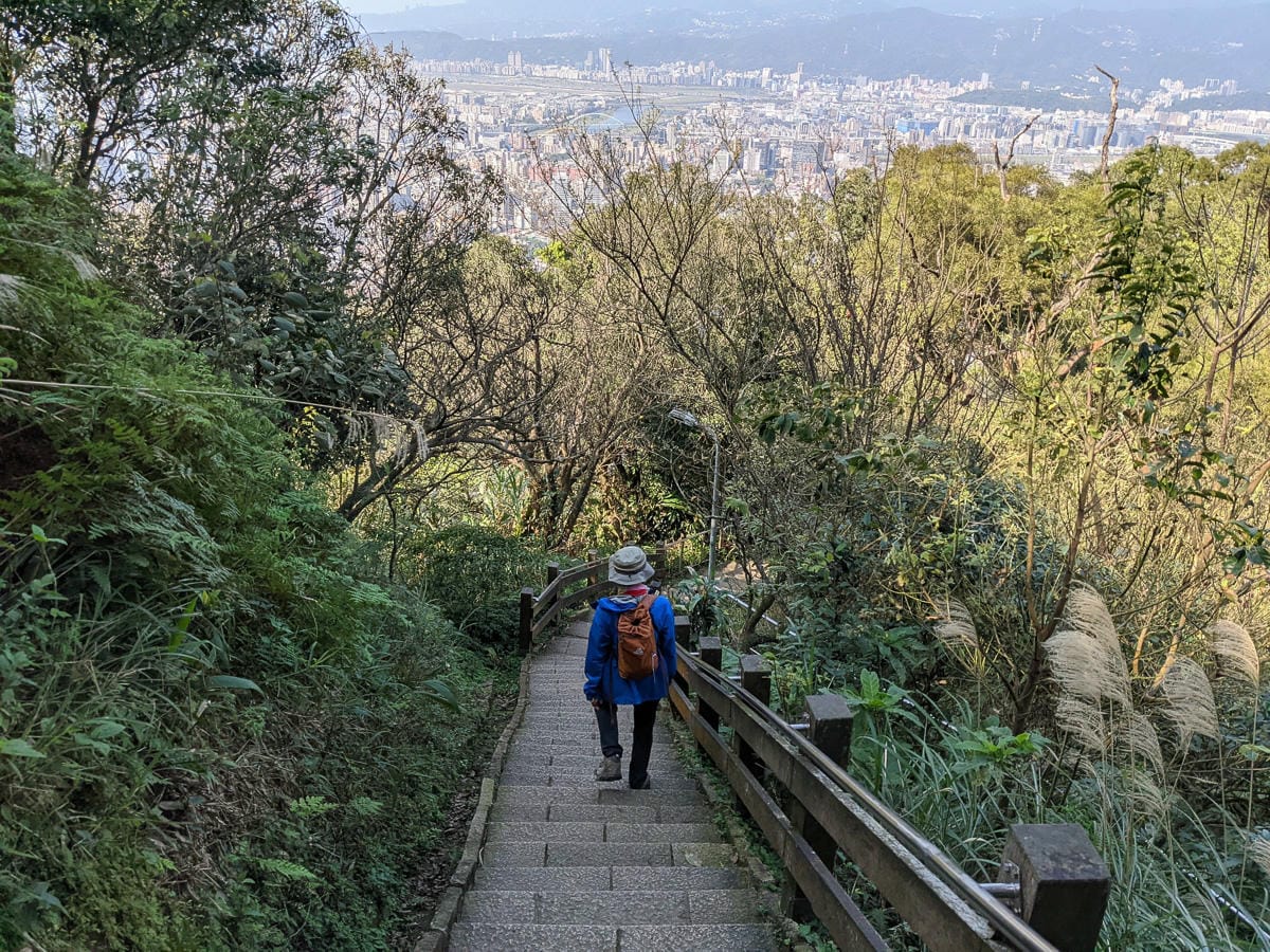 台北大縱走南區茶香段 南港山縱走步道捷運麟光到中華科技大學