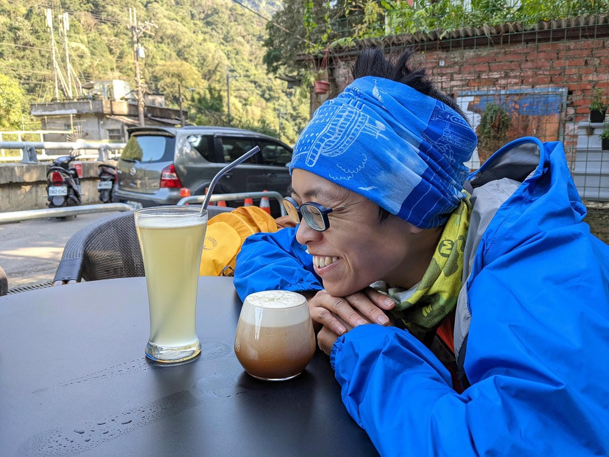 三峽五寮尖 刺激驚險爬山路線 峭壁雄峰拉繩垂降的體力活