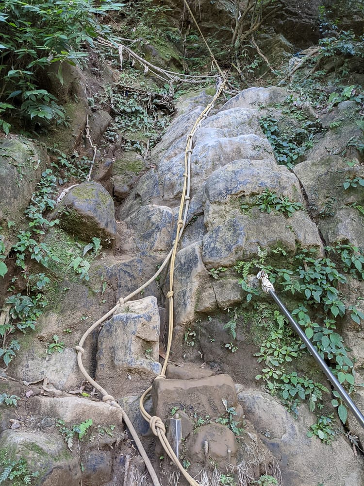 南港山攀岩步道 挑戰驚心動魄戶外攀爬場需要體能還要腦袋