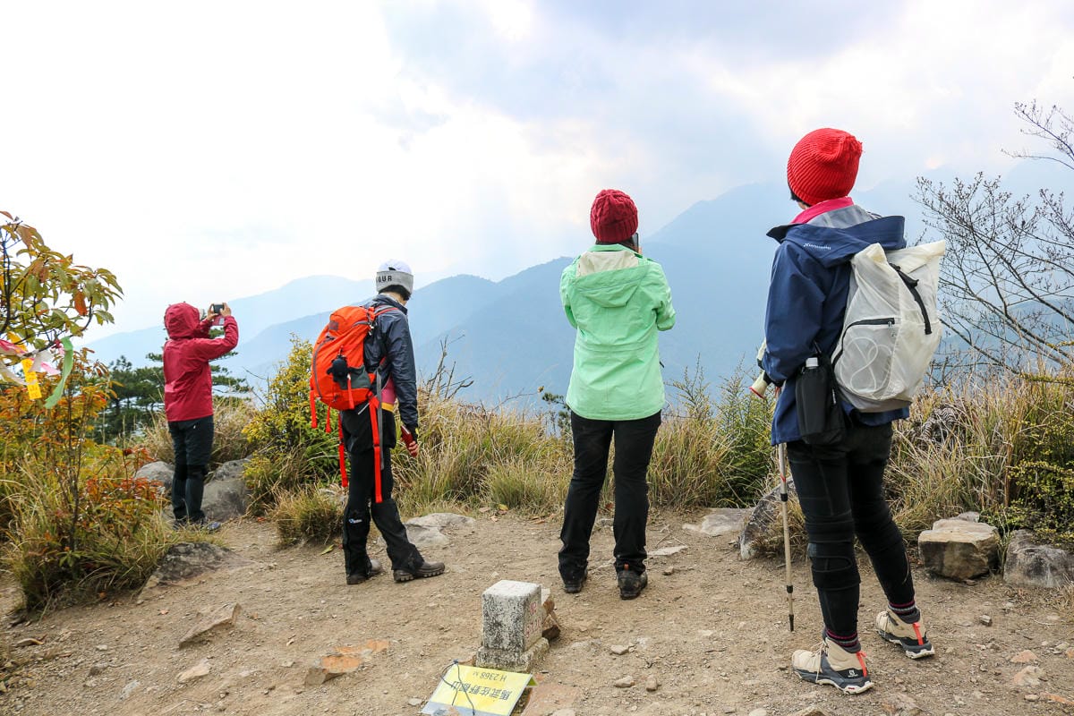 羅馬縱走百岳訓練場 極品中級山羅葉尾山～馬武佐野郡山