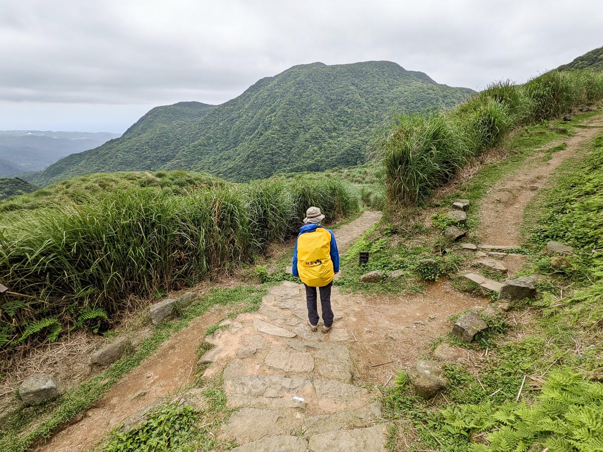 防水背包套怎麼用、防塵背包套何時用與如何保養清洗防雨罩