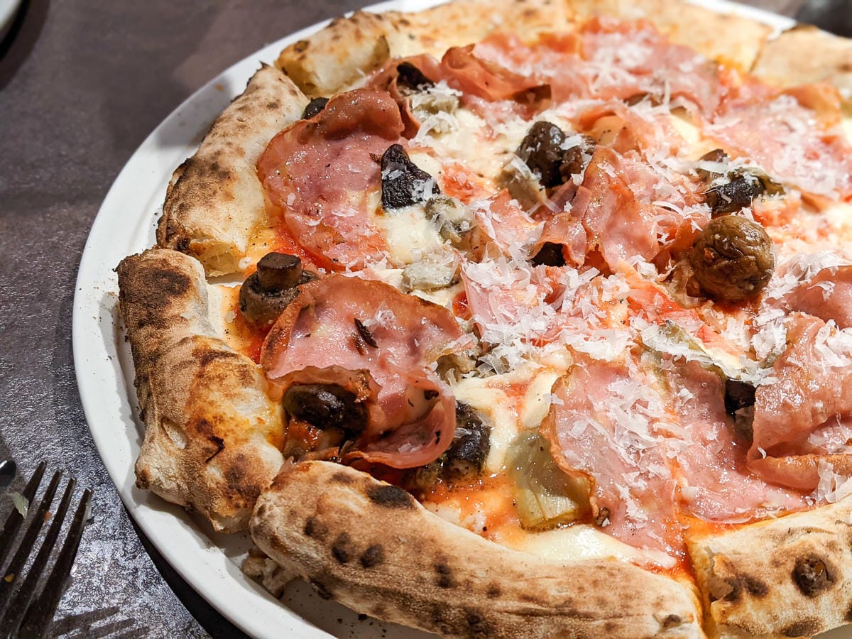 台北車站比薩屋 最推窯烤比薩喜來登推薦美食外送外帶