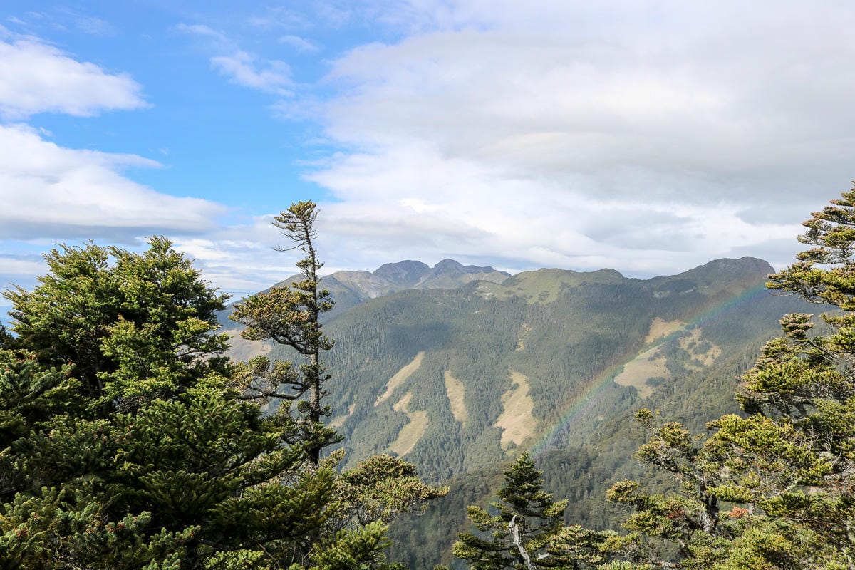 品田山V斷崖難不難？武陵四秀品田池有必經之路