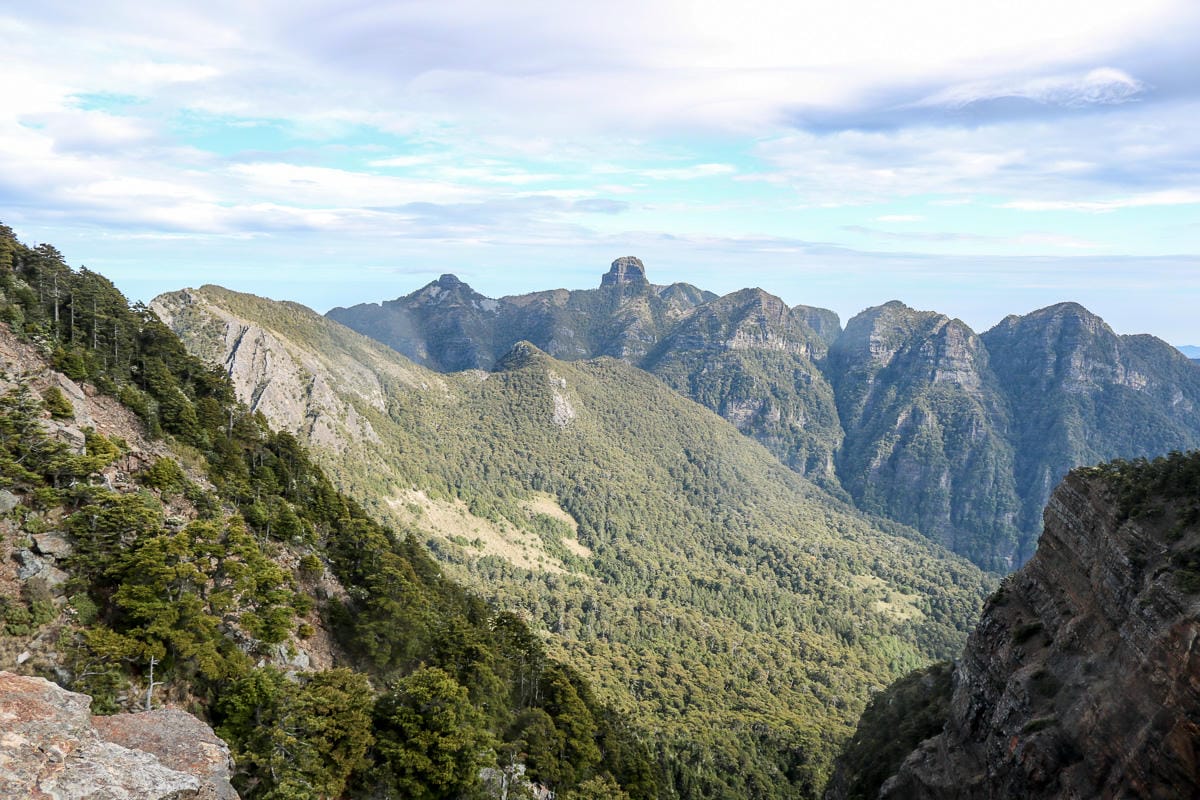 品田山V斷崖難不難？武陵四秀品田池有必經之路