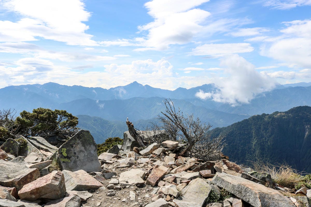 品田山V斷崖難不難？武陵四秀品田池有必經之路