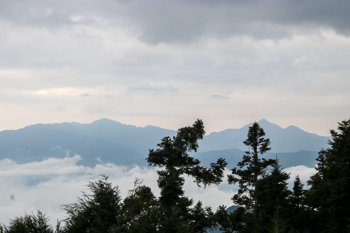 武陵四秀喀拉業山來回美翻 說鳥山其實一點也不鳥