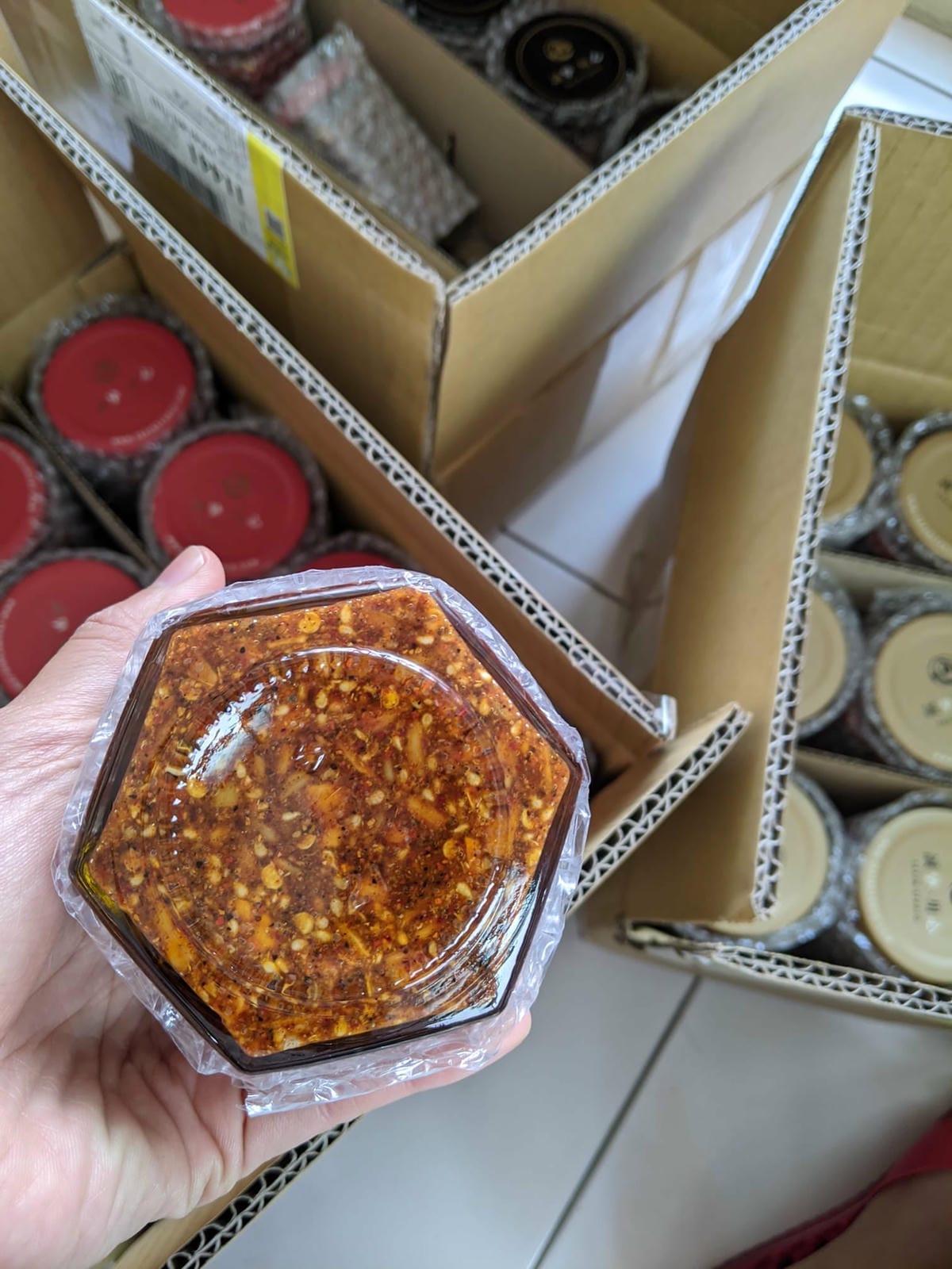 宅配團購辣椒醬 堅果比辣油多的椒香麻辣醬葷素皆可