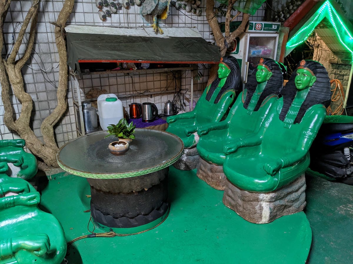 東滿連走 東眼山滿月圓不同點進出三峽餐廳540土雞