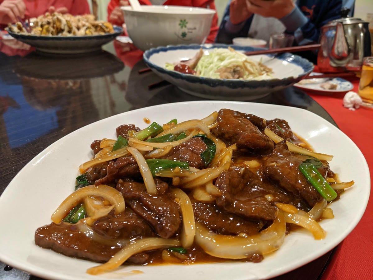 東滿連走 東眼山滿月圓不同點進出三峽餐廳540土雞