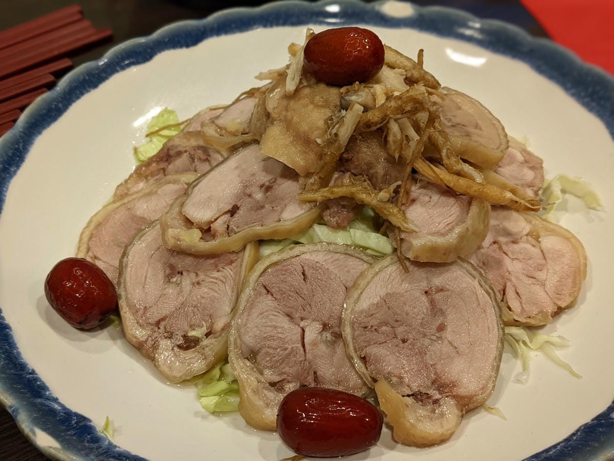 東滿連走 東眼山滿月圓不同點進出三峽餐廳540土雞