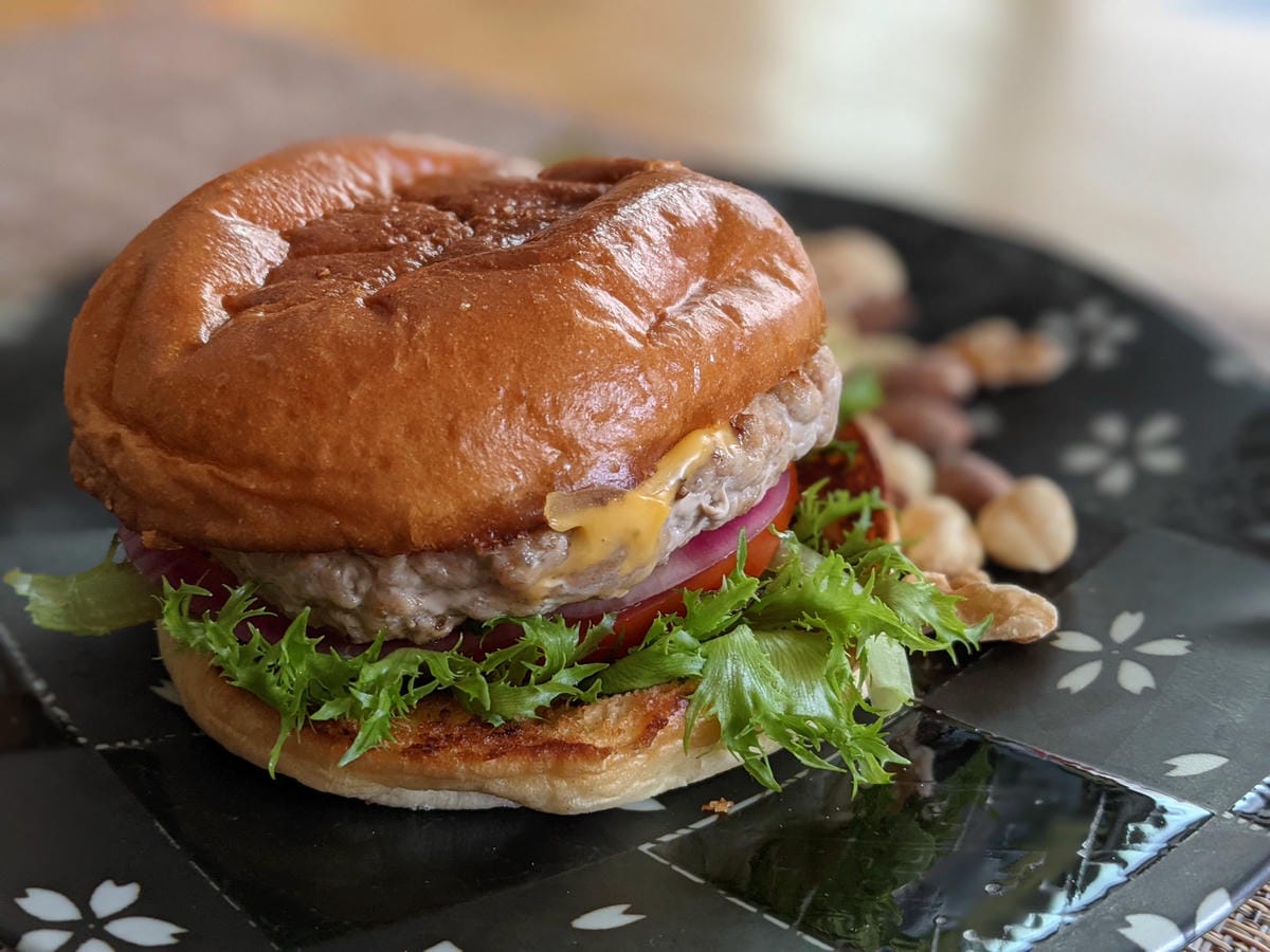 台北中山美食 男人窩美式漢堡不吃牛首選 - 第3張圖 台北中山美食 男人窩美式漢堡不吃牛首選