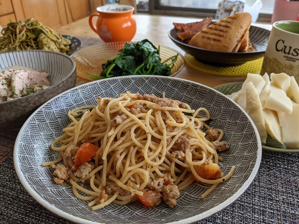 內湖美式餐廳 Green Bunny 漢堡義大利麵三明治 - 第5張圖 內湖美式餐廳 Green Bunny 漢堡義大利麵三明治