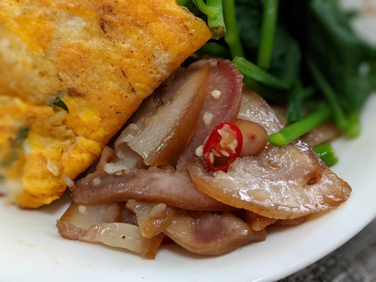 內湖吃麵 雅田廚房麵大碗小菜量多推 - 第3張圖 雅田廚房內湖木須炒麵