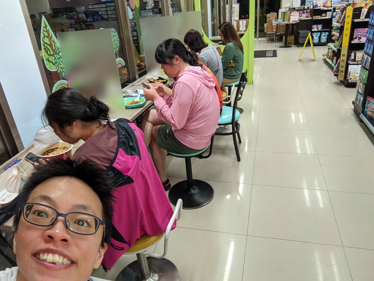 嘉明湖戒茂斯來回 夜宿嘉明湖妹池狂風暴雨狂奔記