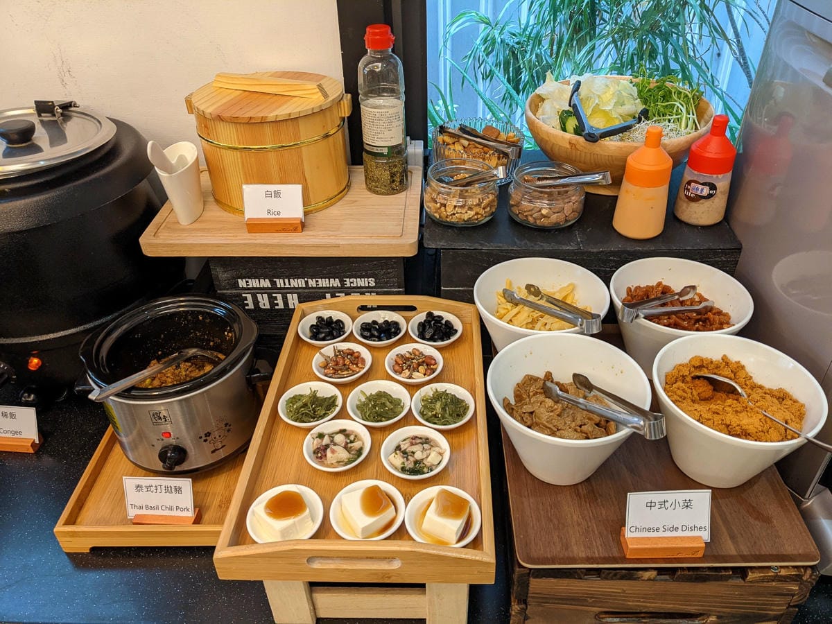 嘉義行藝文旅 乾淨整齊安靜熱水強自助早餐不錯