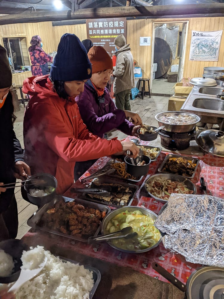 大霸尖山世紀群峰風雨急轉 傳聞大鹿林道17K很勵志D1