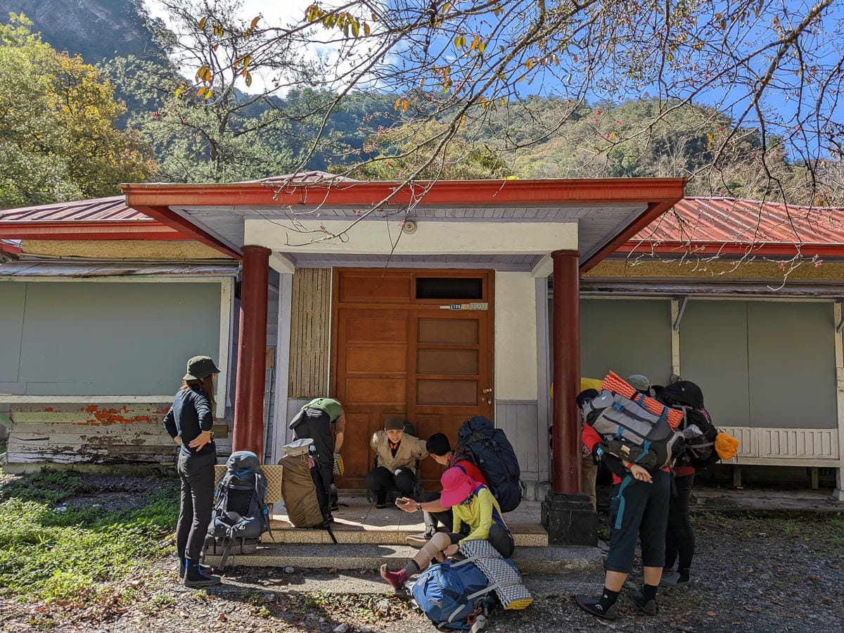 萬大北溪溫泉 奧萬大南投冬季之峽谷露營星空滿佈