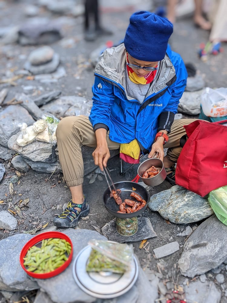 萬大北溪溫泉 奧萬大南投冬季之峽谷露營星空滿佈