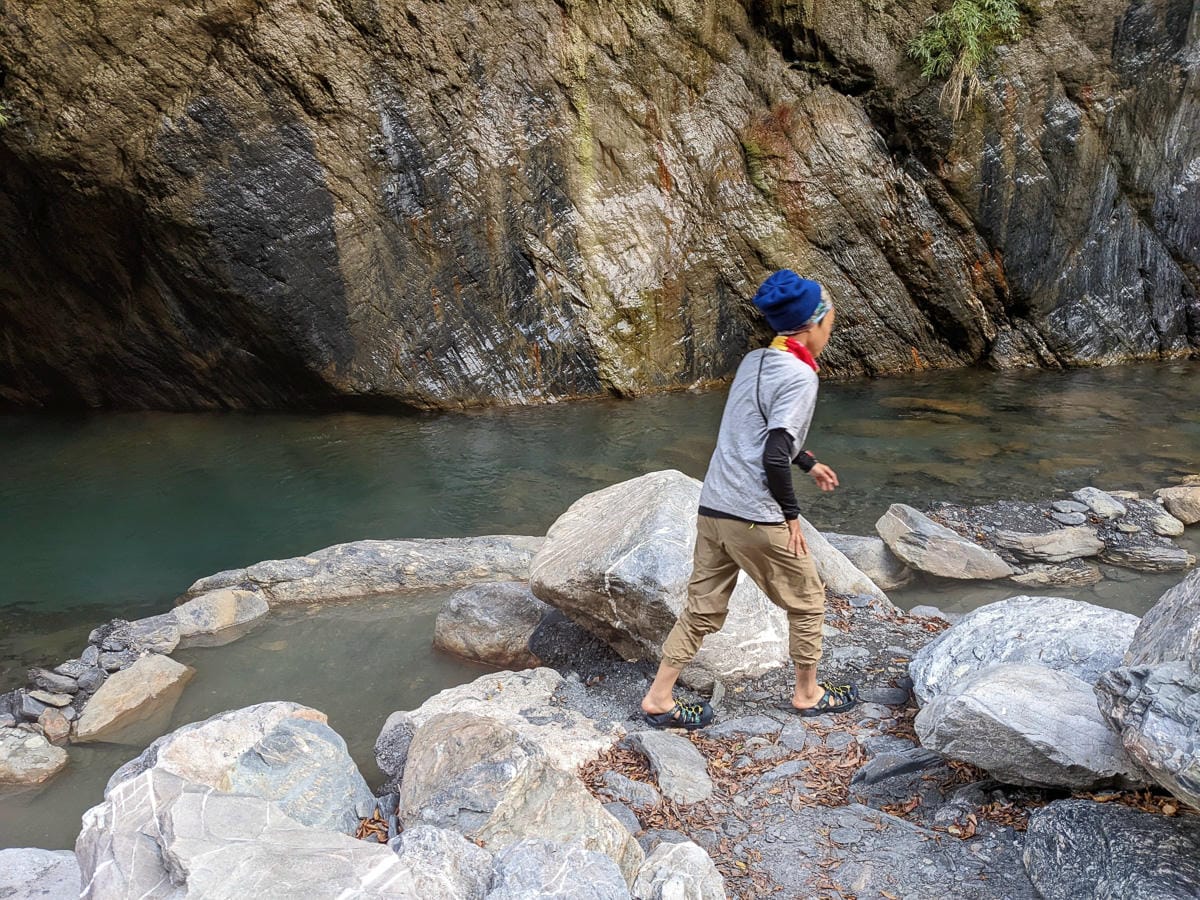 萬大北溪溫泉 奧萬大南投冬季之峽谷露營星空滿佈